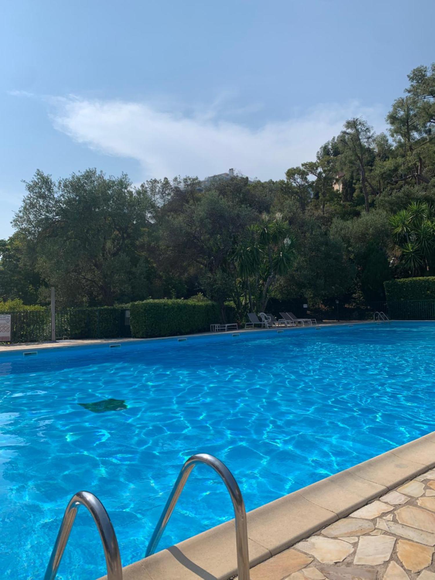 French Riviera Apartment With Swimming Pool And Free Parking Near Monaco روكوبرُن كاب مارتي المظهر الخارجي الصورة